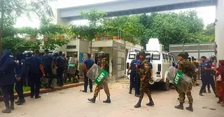 গাজীপুরে শ্রমিকের মৃত্যুতে কারখানায় উত্তেজনা, ভাঙচুরের চেষ্টা